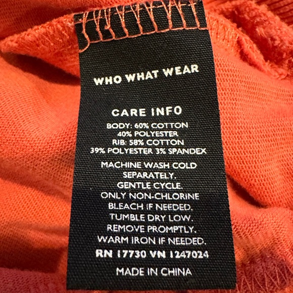 Who What Wear sweatshirt, women’s size M - Picture 2 of 4